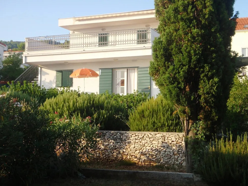 Apartment Neven