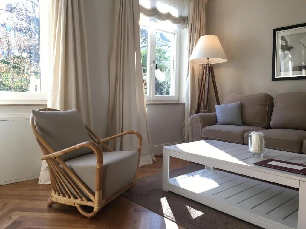 Von Deska Townhouses - The White House - Chambres