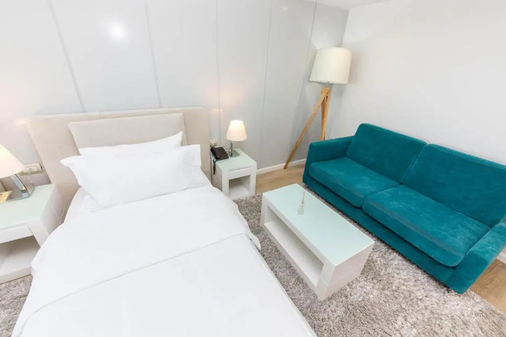 Demi Hotel - Chambres