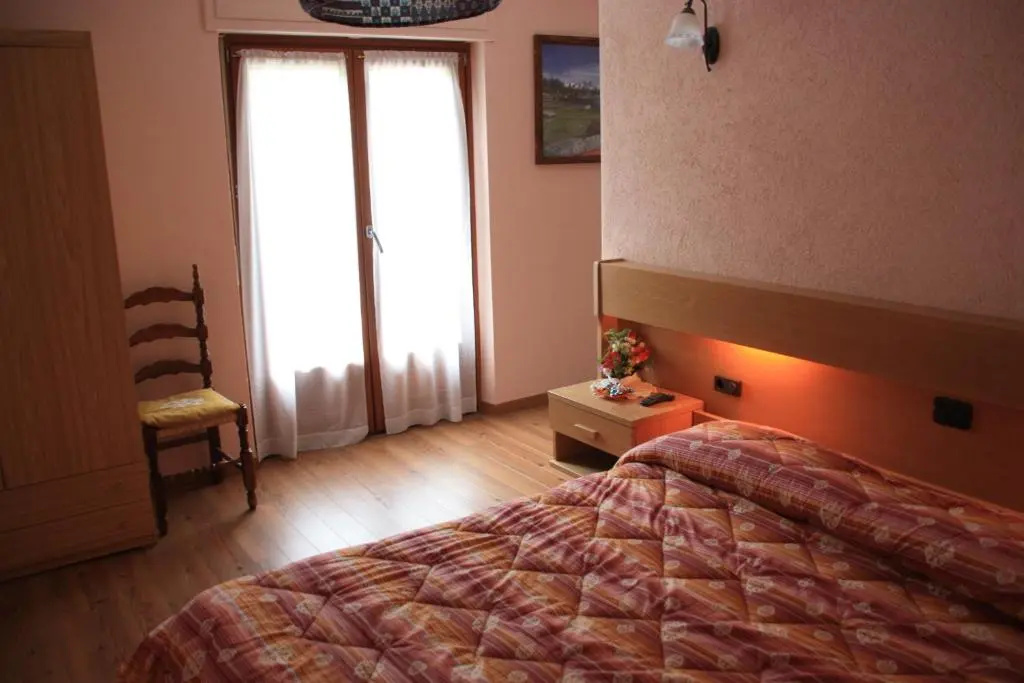 Standard Triple room with balcony
