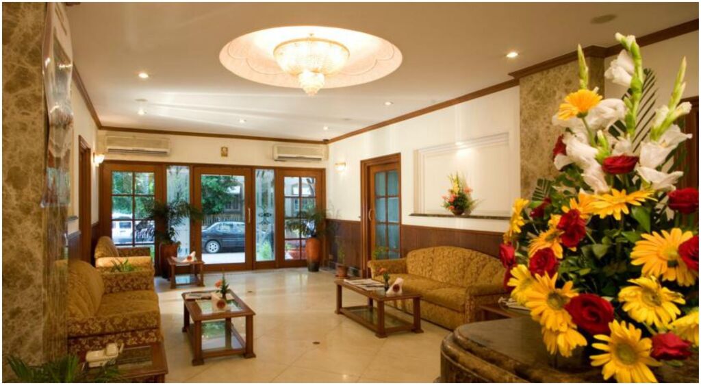 HOTEL GODWIN 3 STAR HOTEL by null