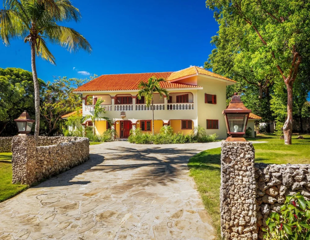 Luxury Villas at Sea Horse Ranch