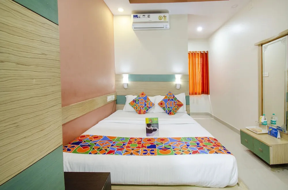 FabExpress Emirates Suites - Chambres