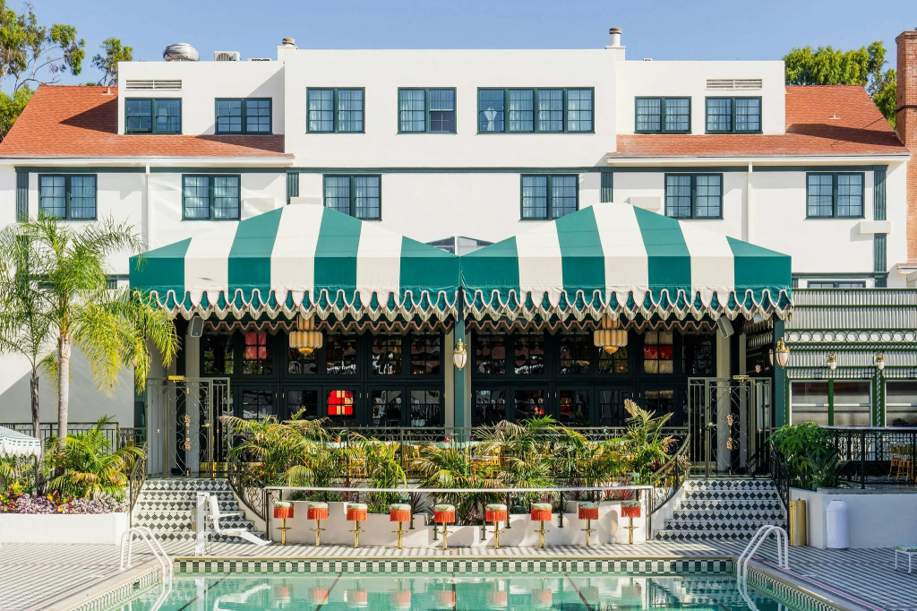 The Lafayette Hotel, Swim Club & Bungalows - Général