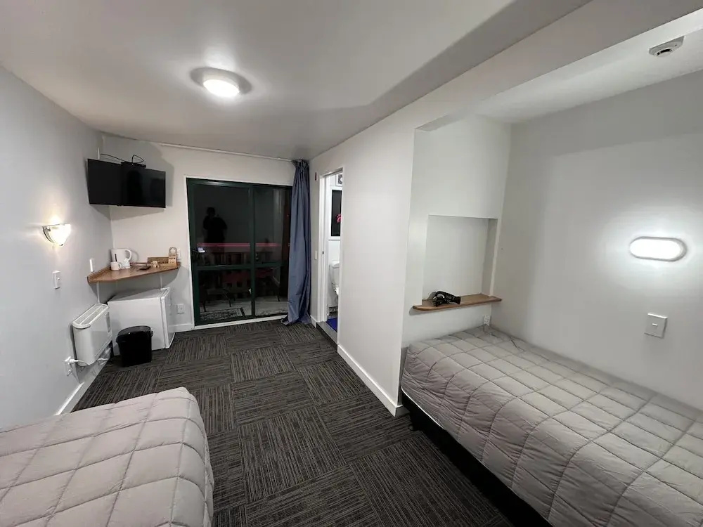 Comfort room