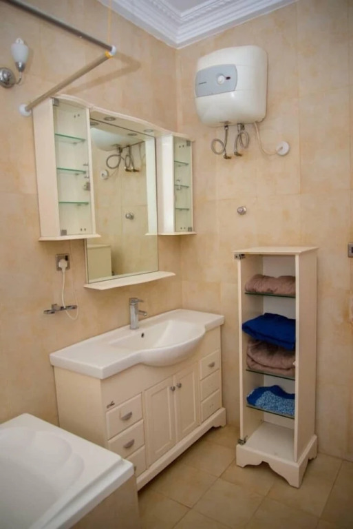 Nicole courts — фото 5