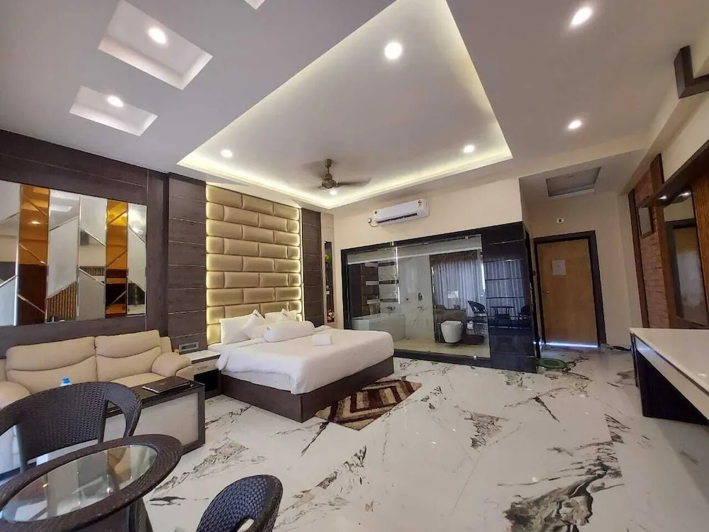 Presidential room