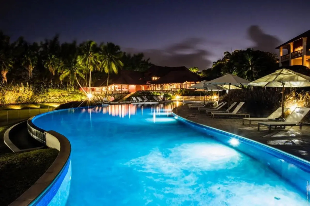 Le Cap Est Lagoon Resort & Spa
