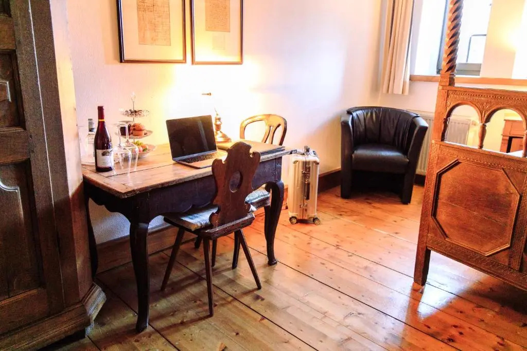 Hotel Landgasthof Zum Weissen Schwanen - Chambres