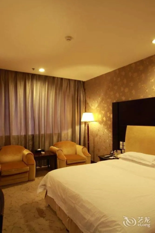 Xiongfei Holiday Hotel - Zigong - фото 24