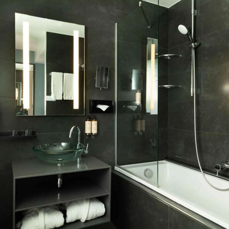 Lyric Hotel Paris 34