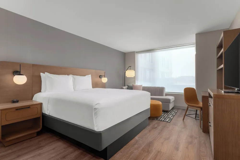 Отель Hyatt House Mississauga / Airport Corporate Centre в Миссиссауге