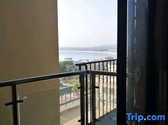 Balcony & Terrace