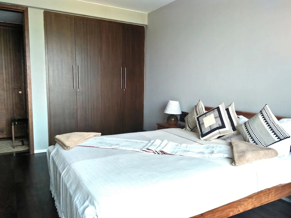 Premium Suite