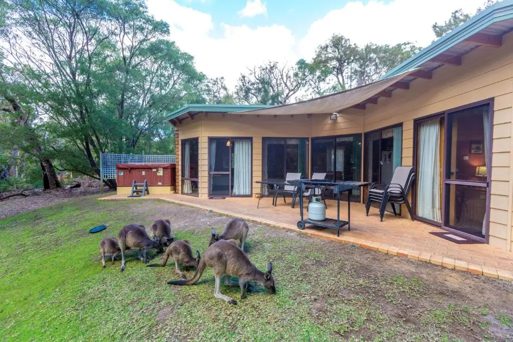 2 Bedrooms Chalet