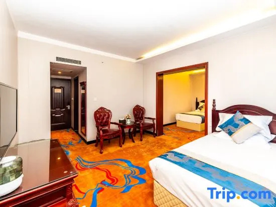 Трёхместный номер Comfort в Grand Sun Hotel Dunhuang
