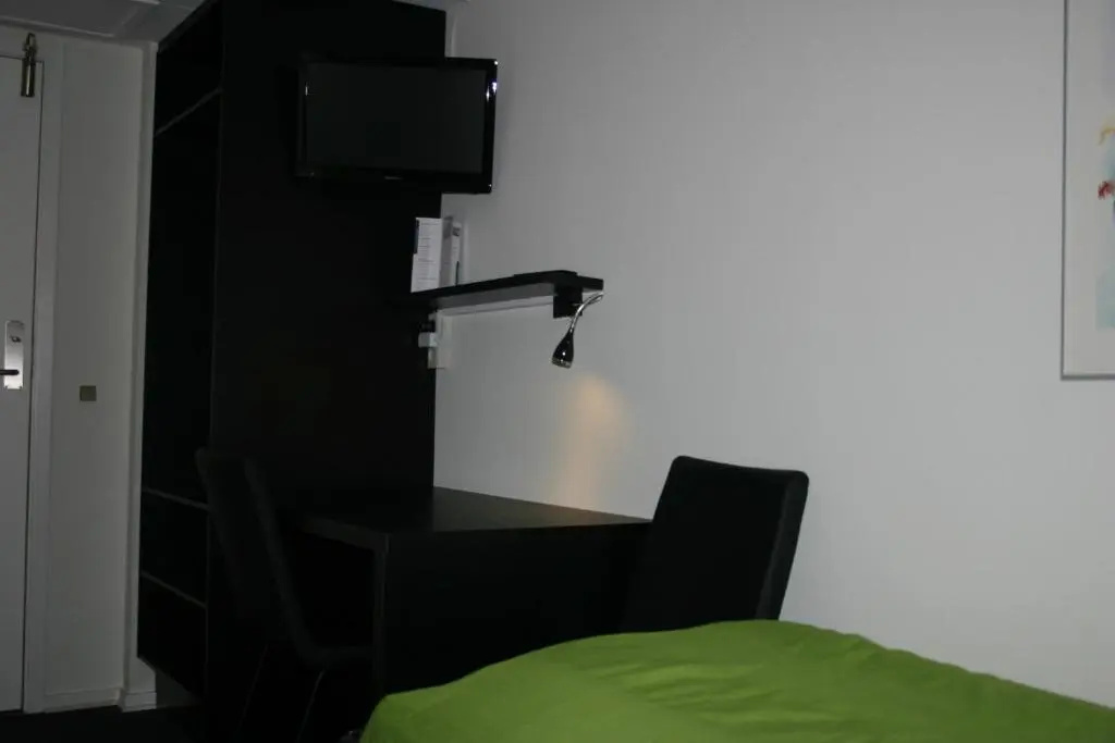 Standard Double room full double bed