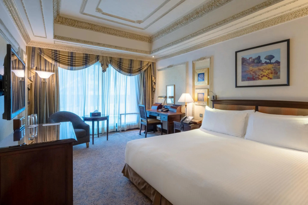 1 Bedroom Double Suite (full double bed)