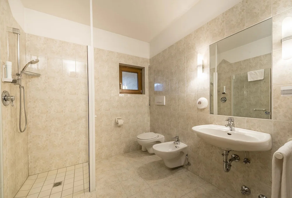 1 Bedroom Standard Double room (full double bed)