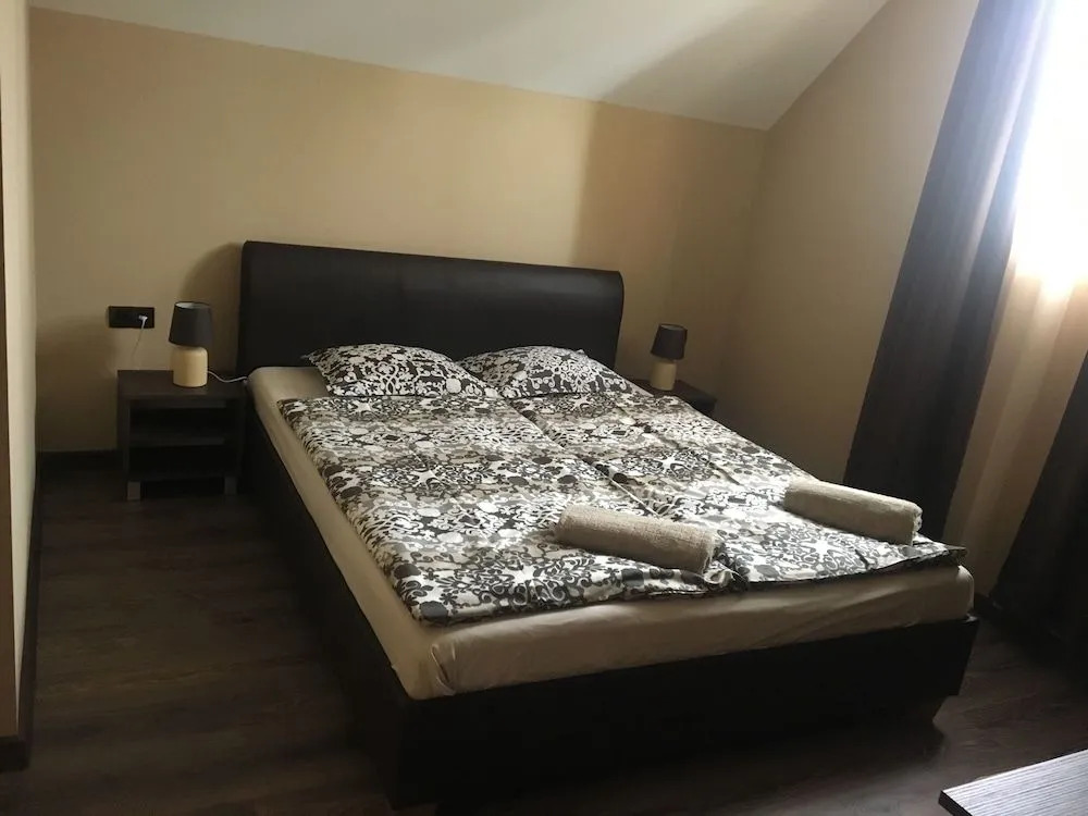 B11 Balatonföldvár - фото 4