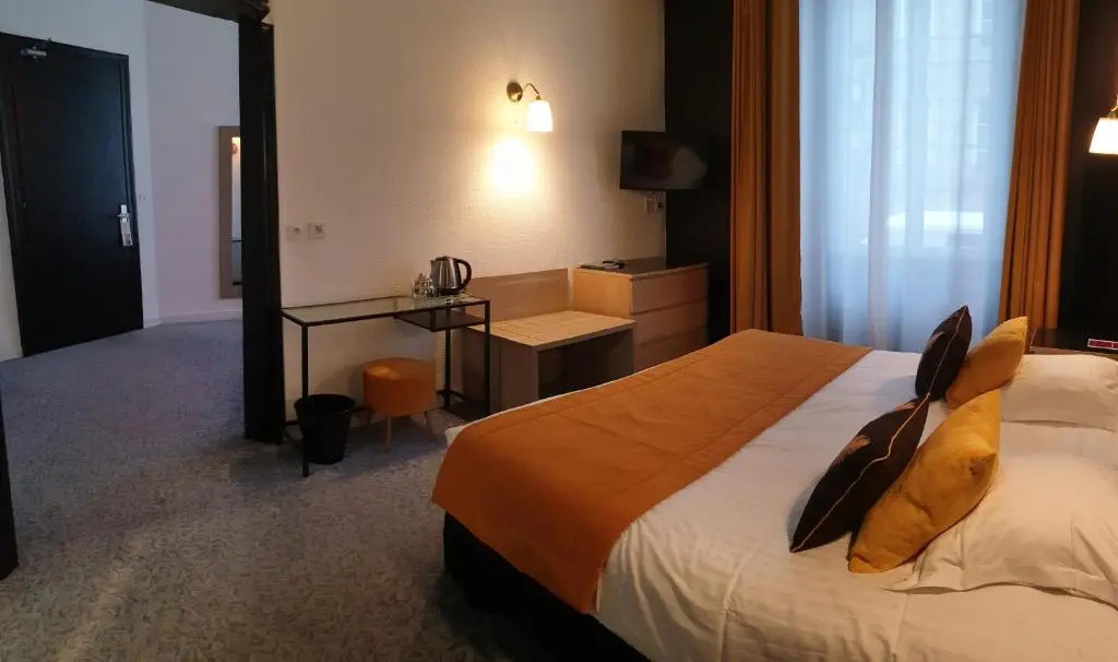Bedroom
