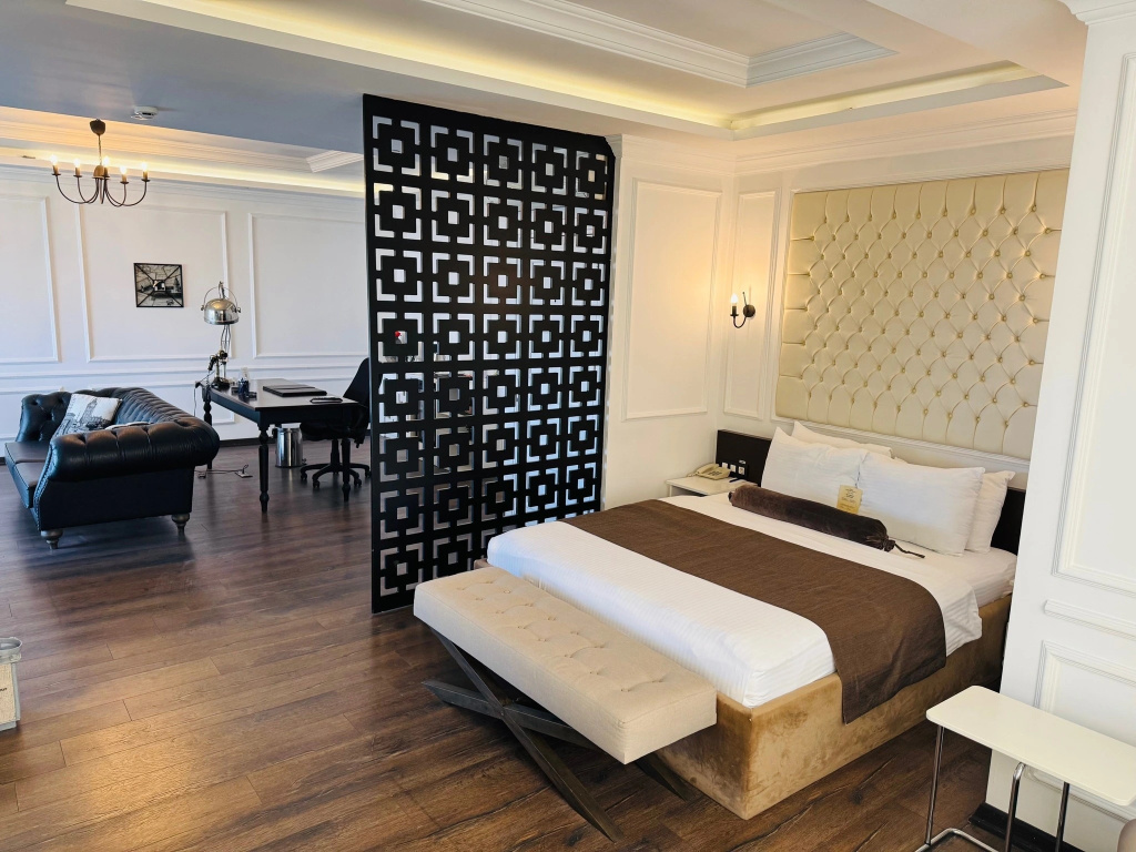 North Point Hotel — 3