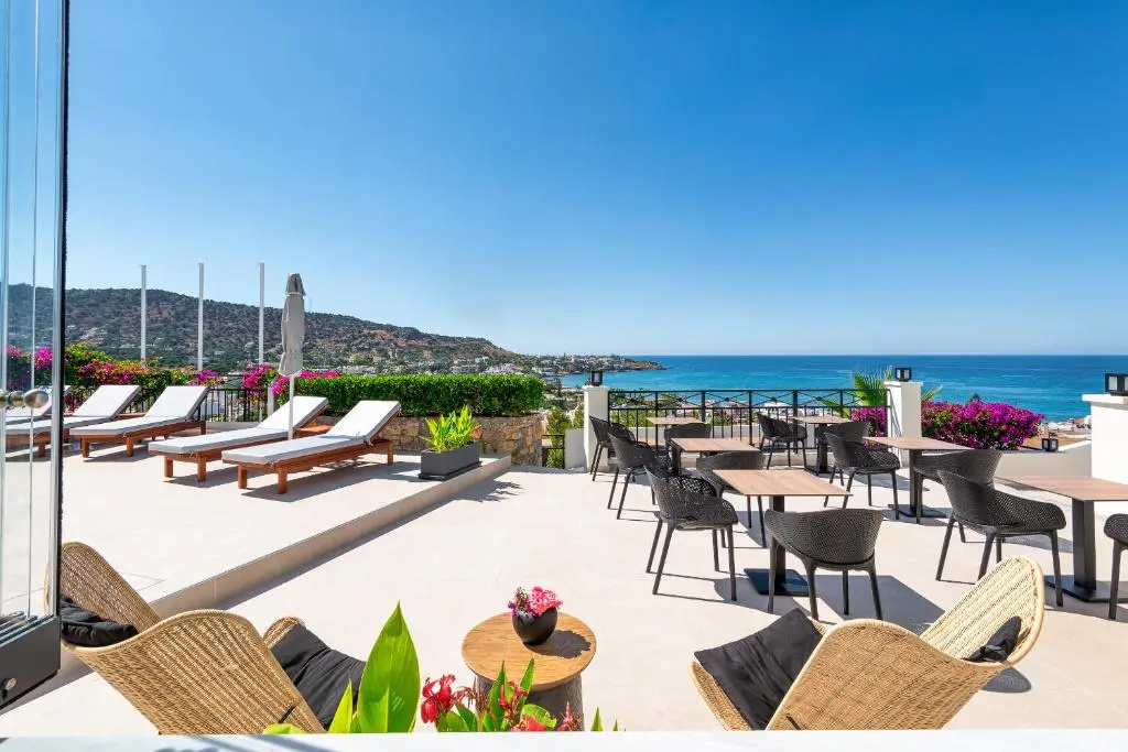 Beach & Waterfront