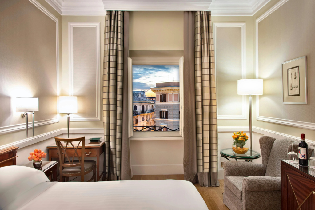 Отель Rome Marriott Grand Hotel Flora в Риме