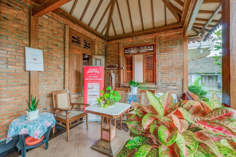 OYO Homes 90987 Desa Wisata Gabugan Syariah