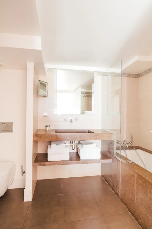 Double Apartment (full double bed)