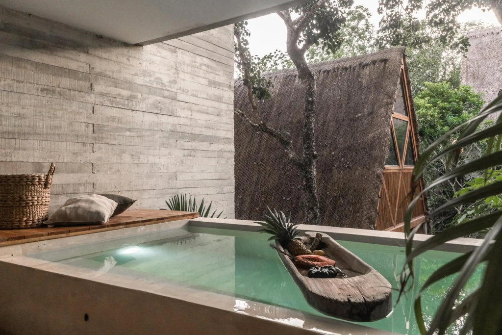 TOTALLY PRIVATE POOL AND TERRACE @ La Veleta D4