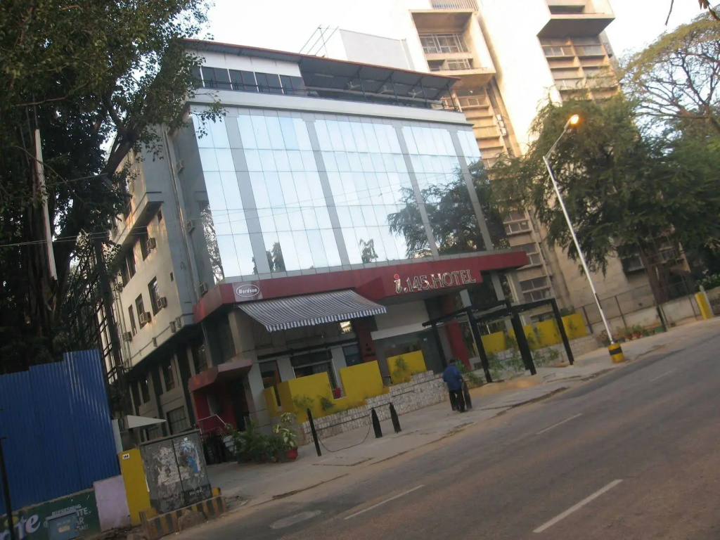 Istay Hotels Infantry Road