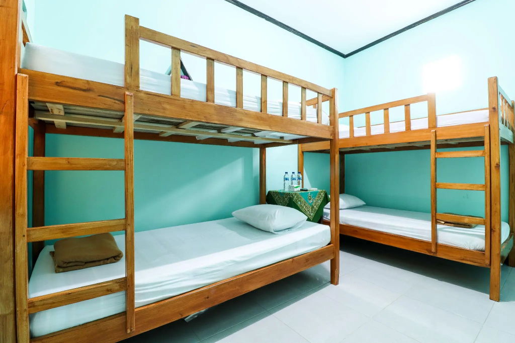 Bed in Dorm (female dorm)