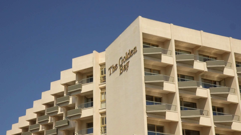 Golden Bay Beach Hotel — фото