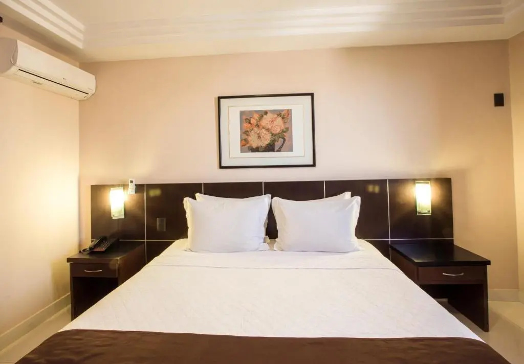 Crystal Plaza Hotel - Chambres
