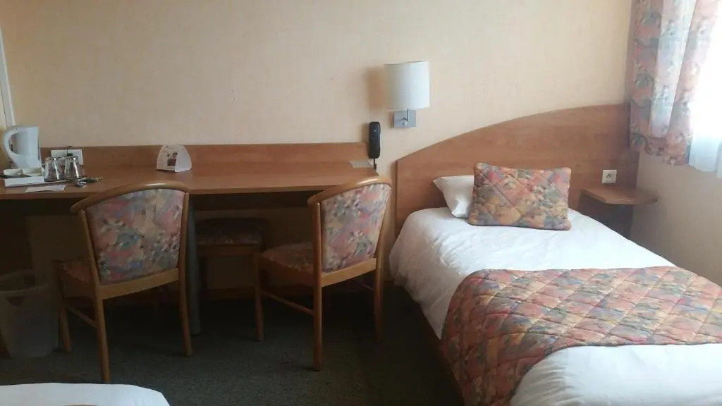 The Originals City, Le Patio, Cholet Nord - Chambres