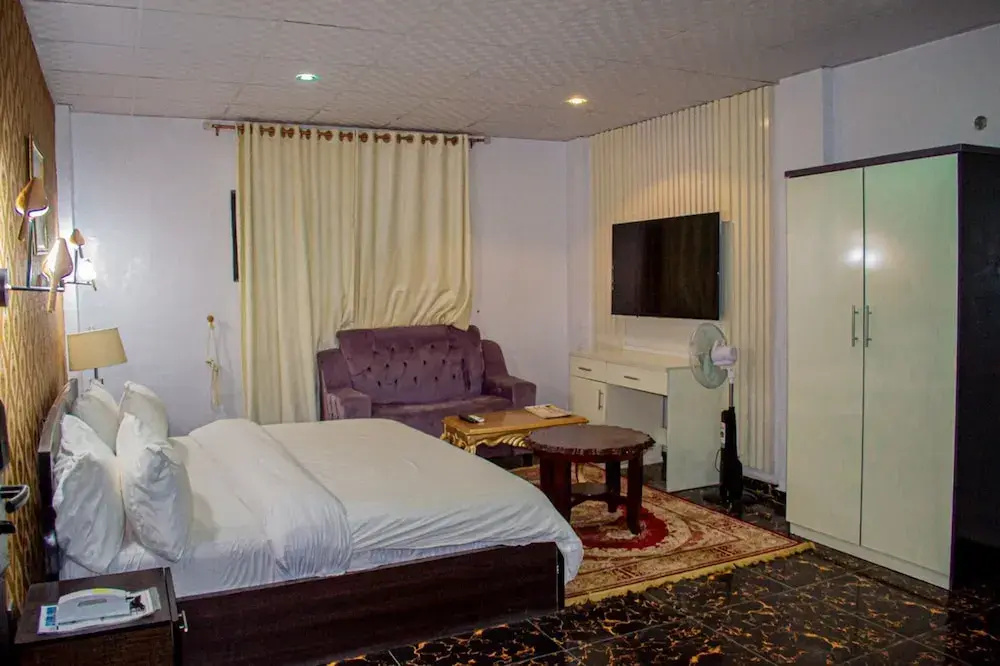 Bedroom