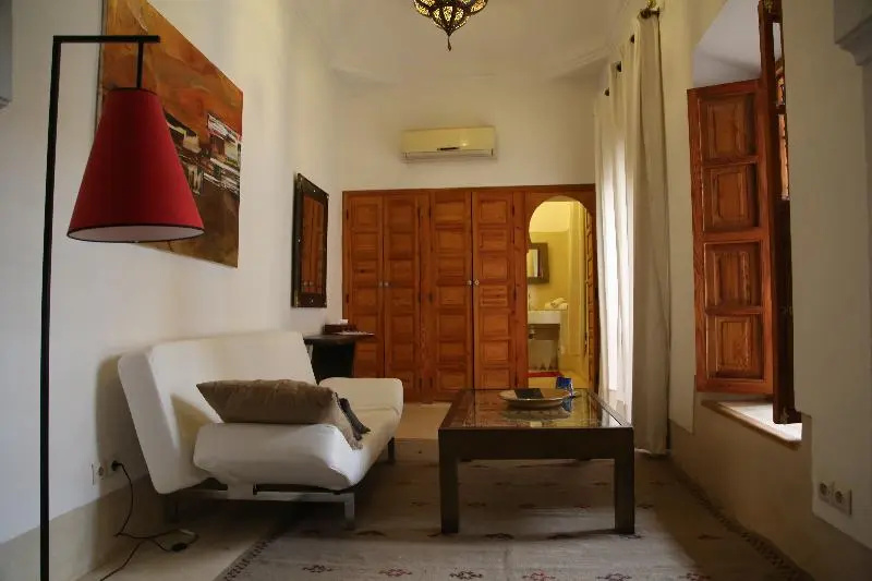 Standard Suite