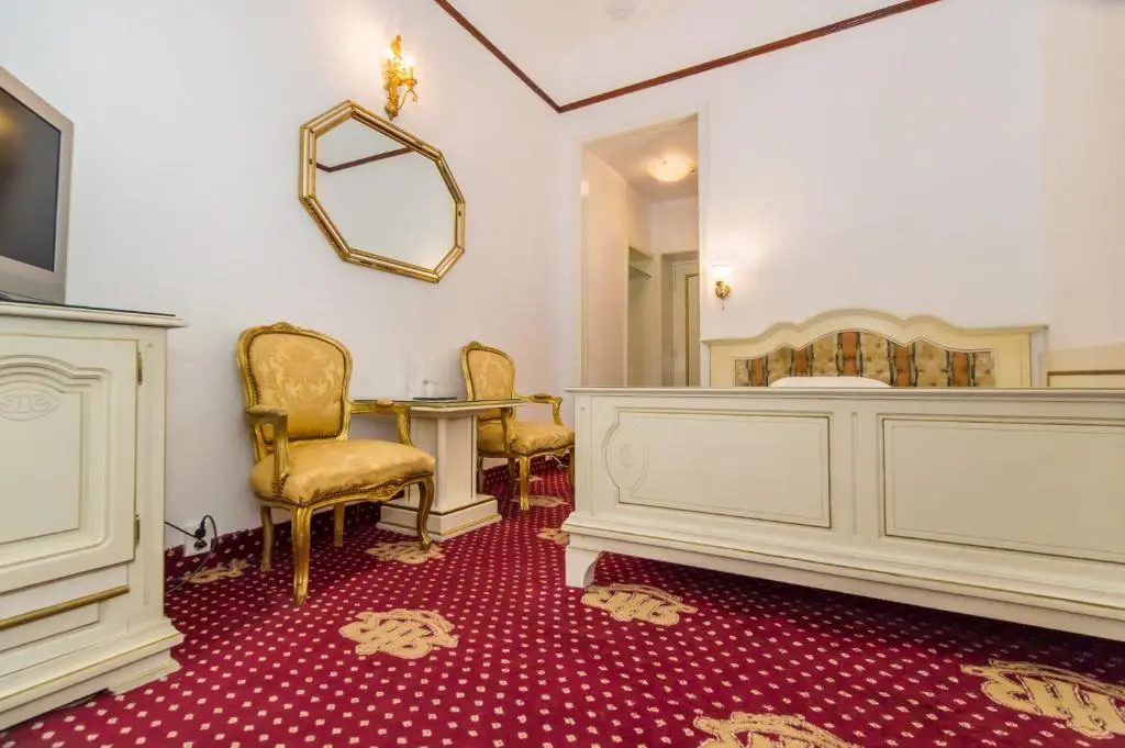 Hotel Imparatul Romanilor - Chambres