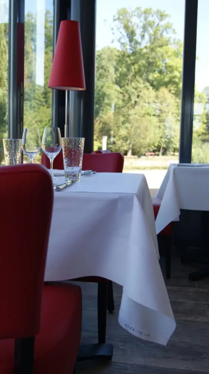Hôtel du Bois Blanc Domaine d'Epeyssoles Georges Blanc - Général