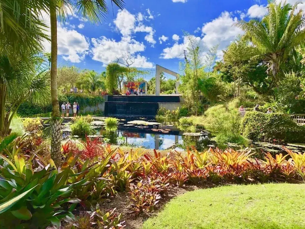 Glades Motel
