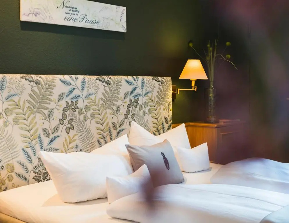 Standard Double room with balcony (full double bed)