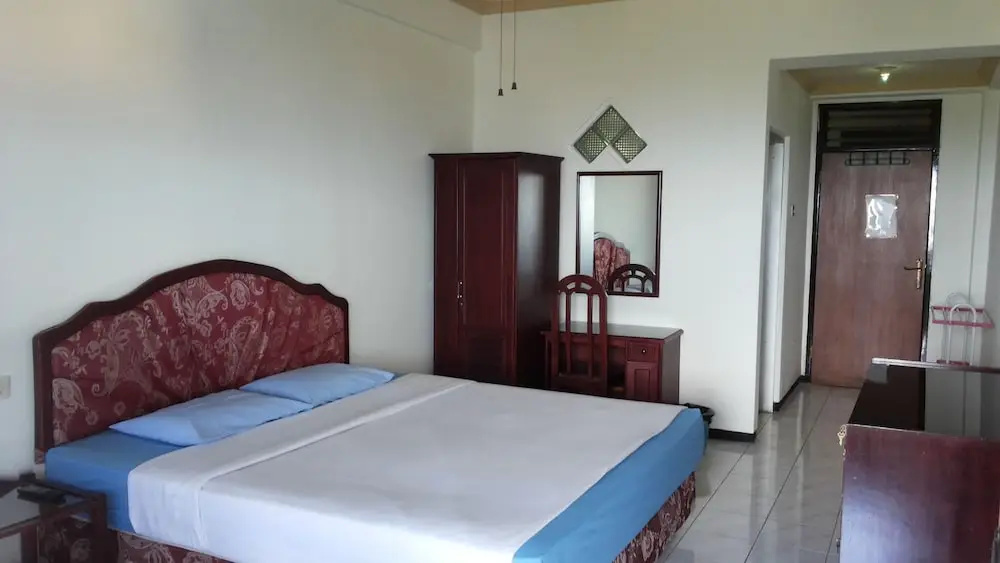 Superior Double room (full double bed)