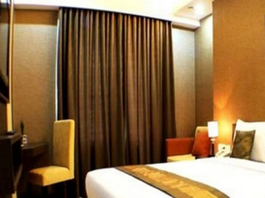 Daima Hotel Padang - фото 3