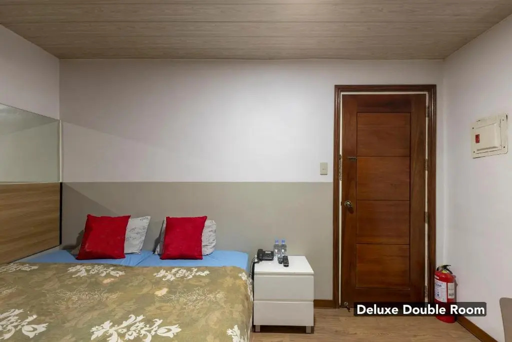 OYO 767 Hotel Urban - Khotel Kurban Hotel - Chambres