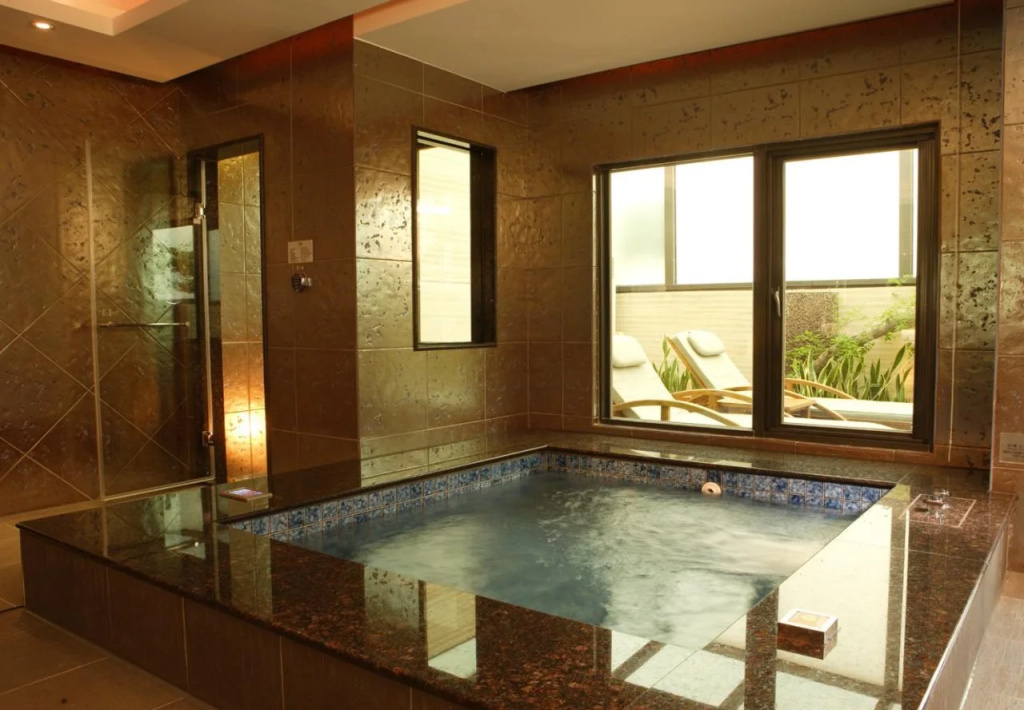 Hotel photo 13