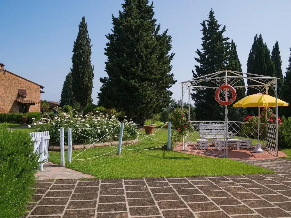 Peaceful Country Escape in Tuscany