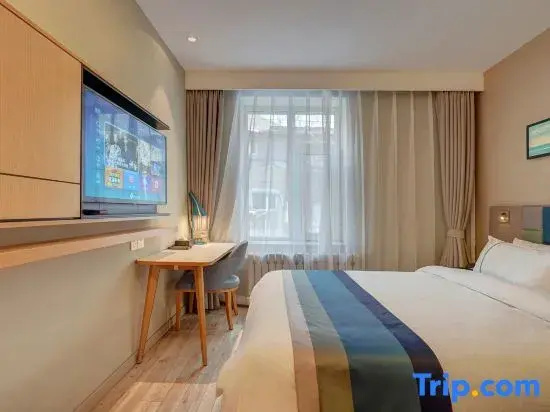 Superior Double room (full double bed)