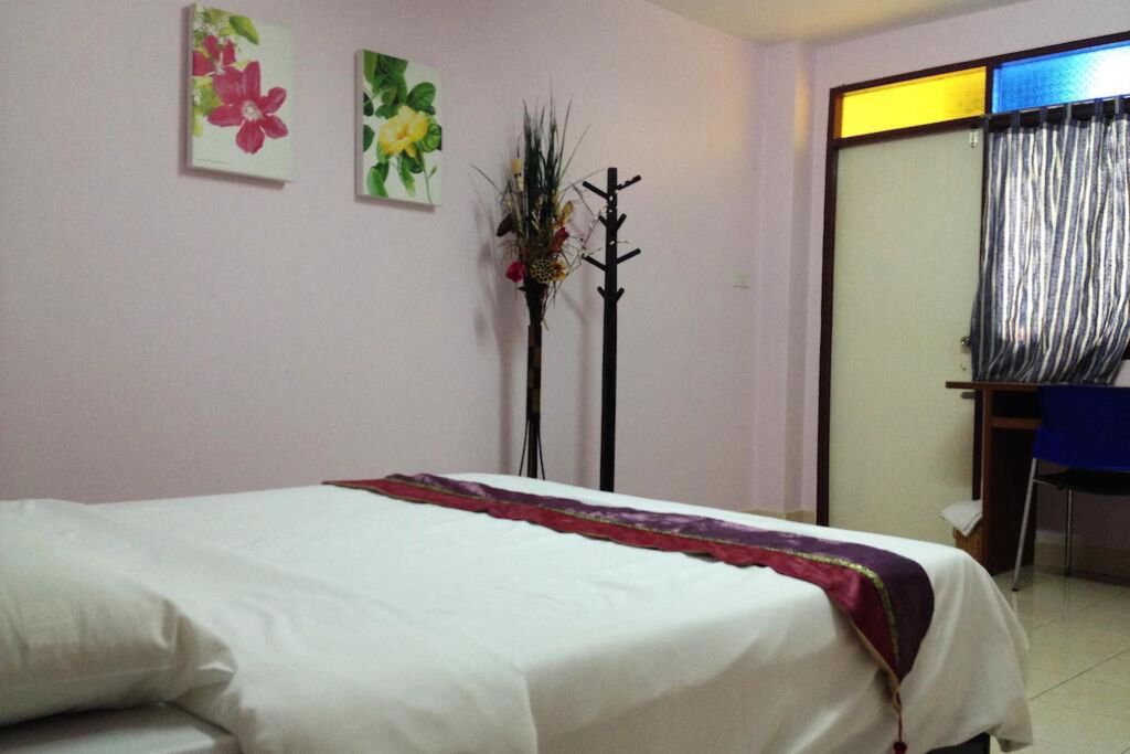 gallery_image_hidden_23