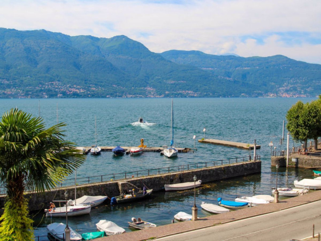 Beach & Waterfront